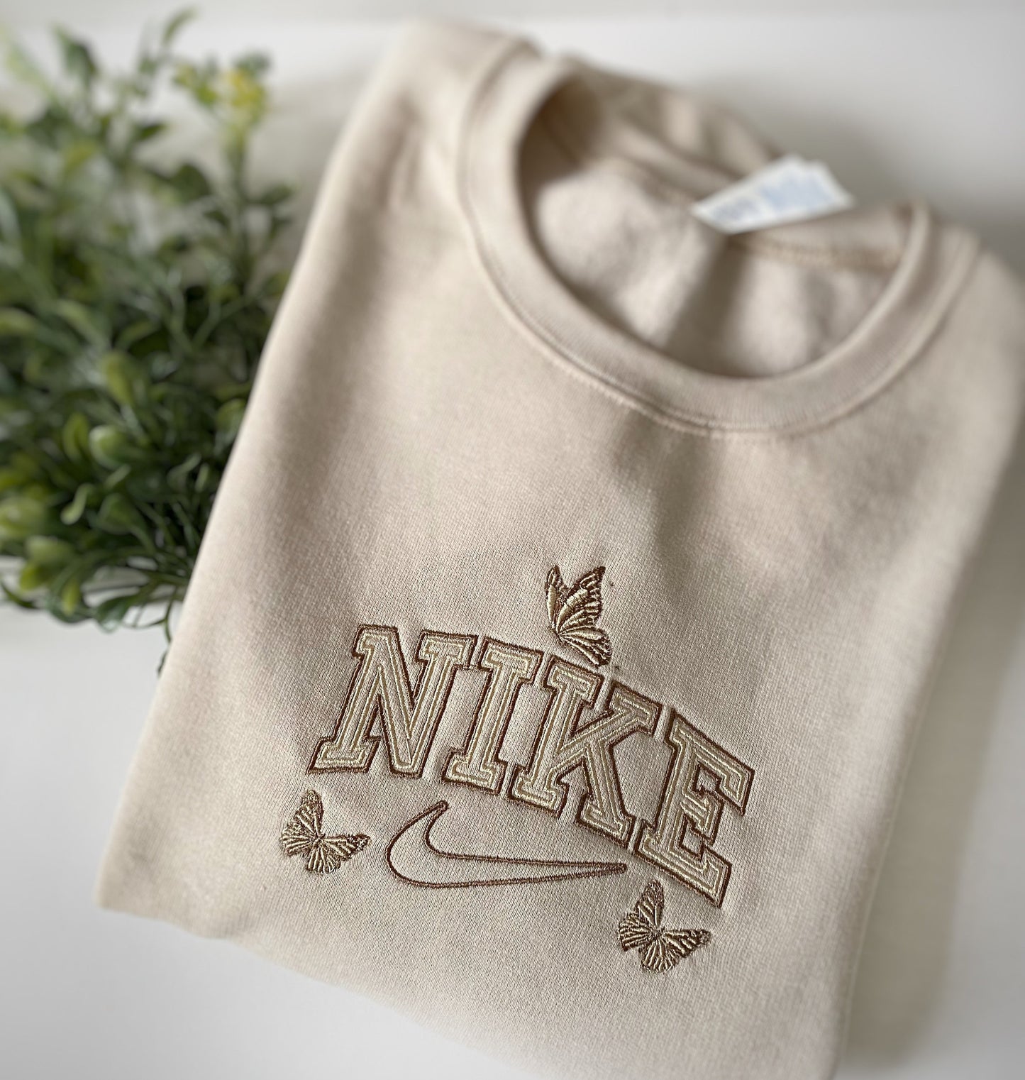 Embroidery Sweatshirt