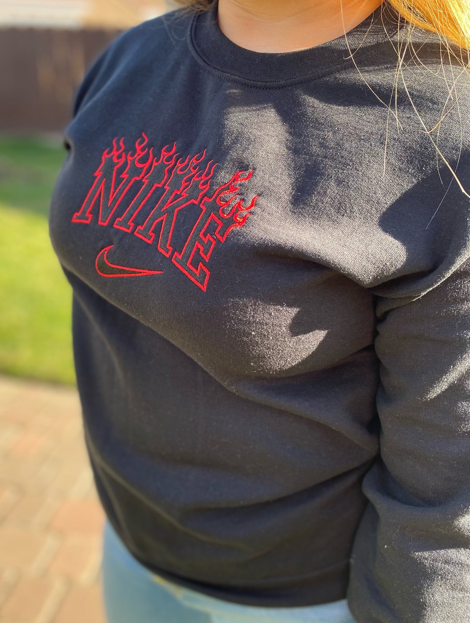 Embroidery Sweatshirt