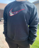 Load image into Gallery viewer, Embroidery Sweatshirt
